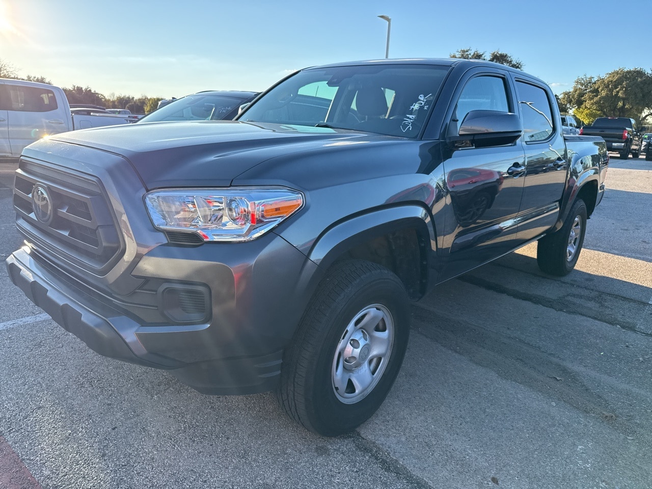 2023 Toyota Tacoma SR's photo