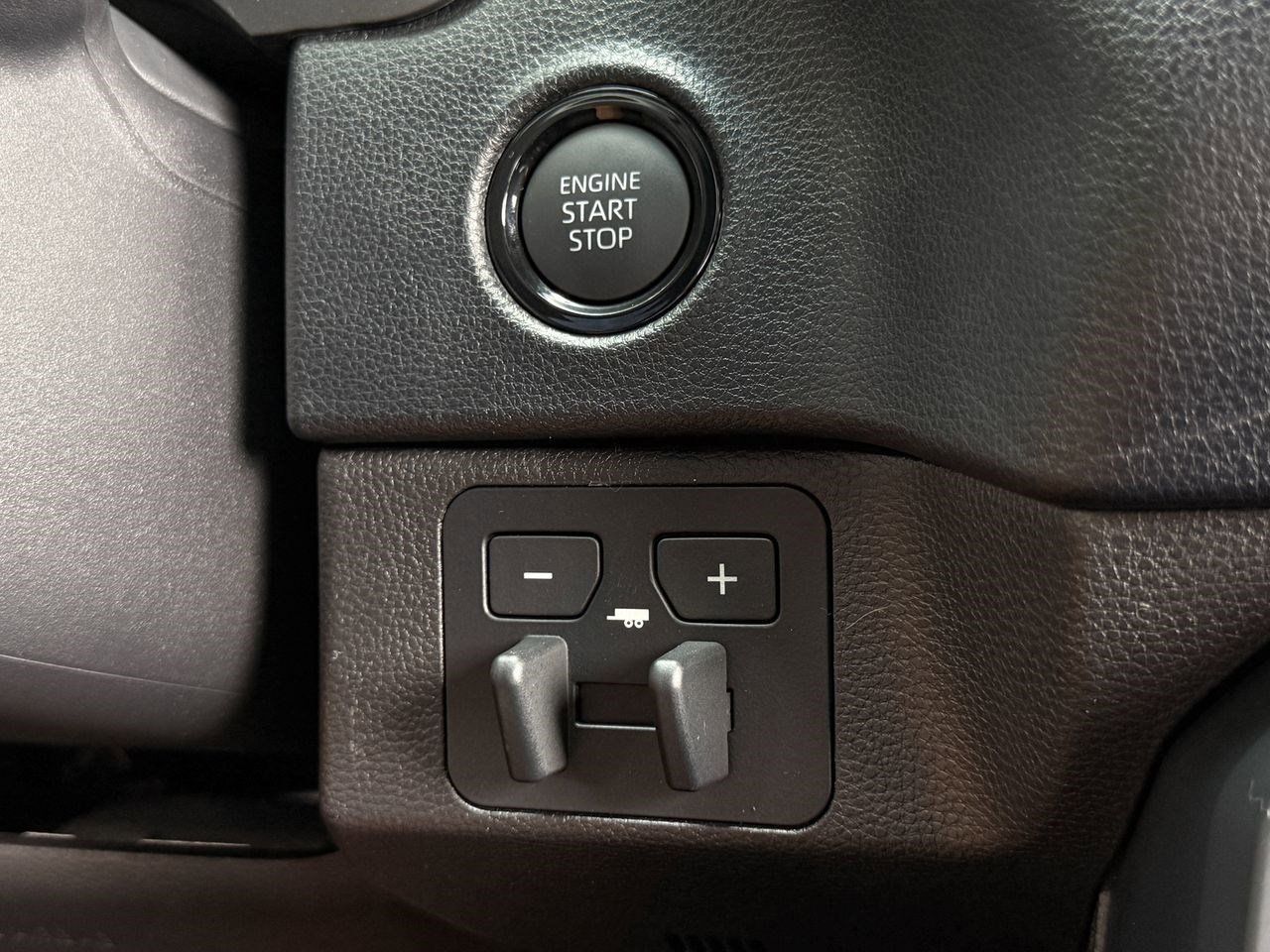 2026 Toyota Tundra SR5 - Photo 17