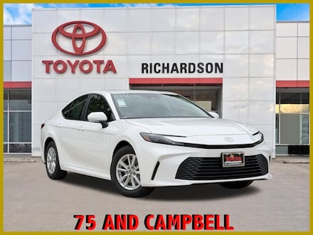 2026 Toyota Camry LE Sedan