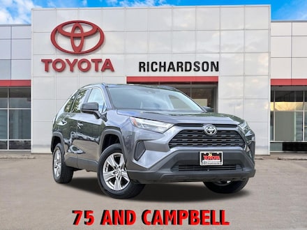 2025 Toyota RAV4 Hybrid LE w/17-in  x 7.0J Silver Aluminum Alloy SUV