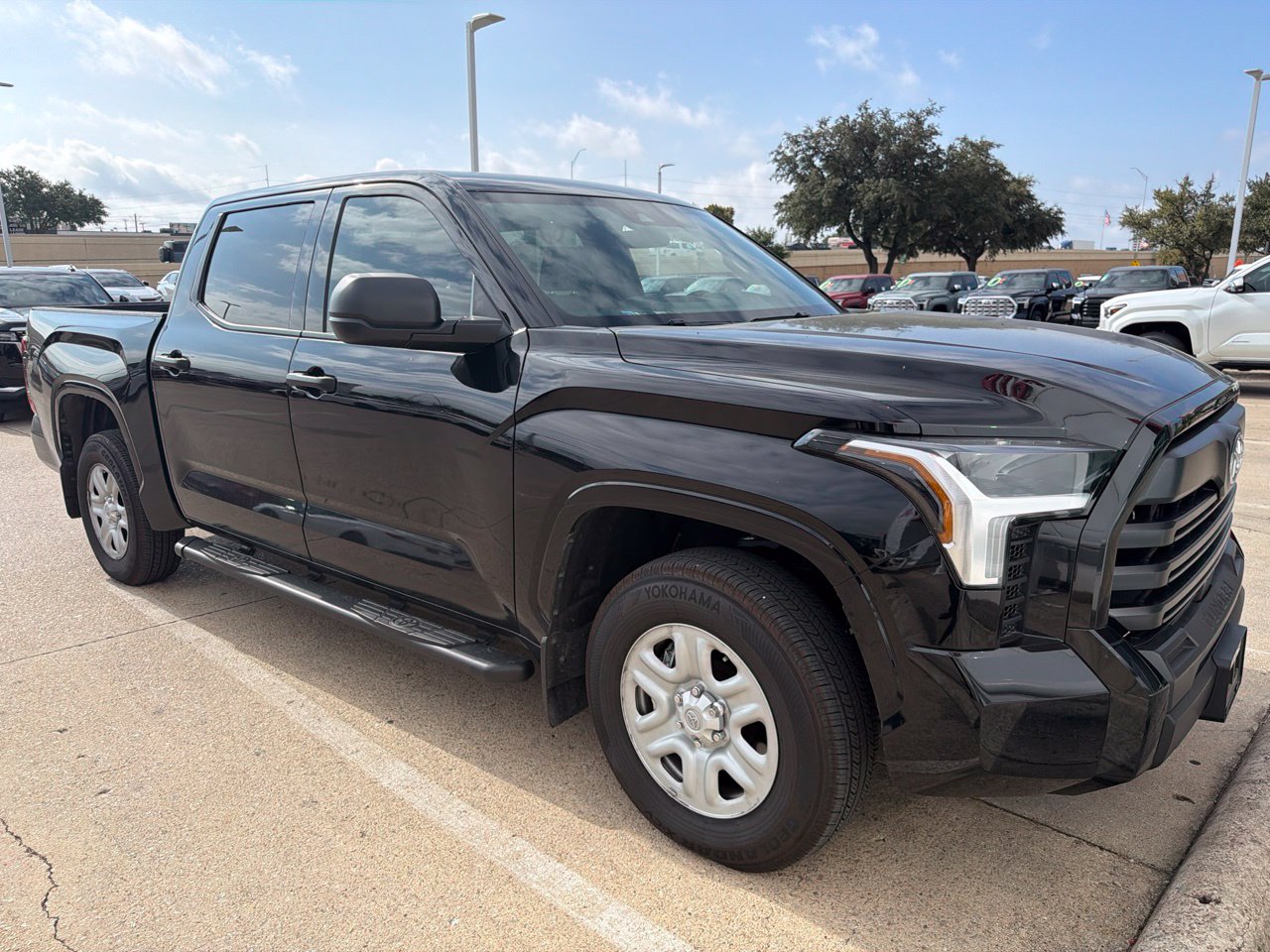 Used 2026 Toyota Tundra SR w/Apple Carplay/Android Auto Truck CrewMax