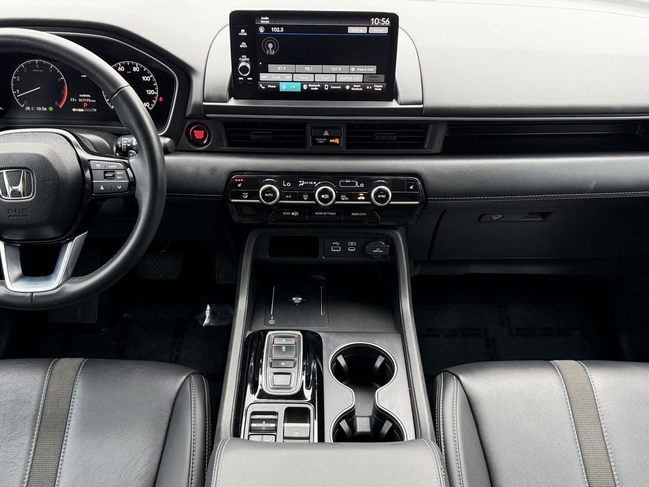 2025 Honda Pilot EX-L - Photo 14