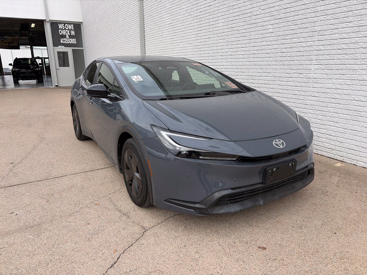 2023 Toyota Prius LE