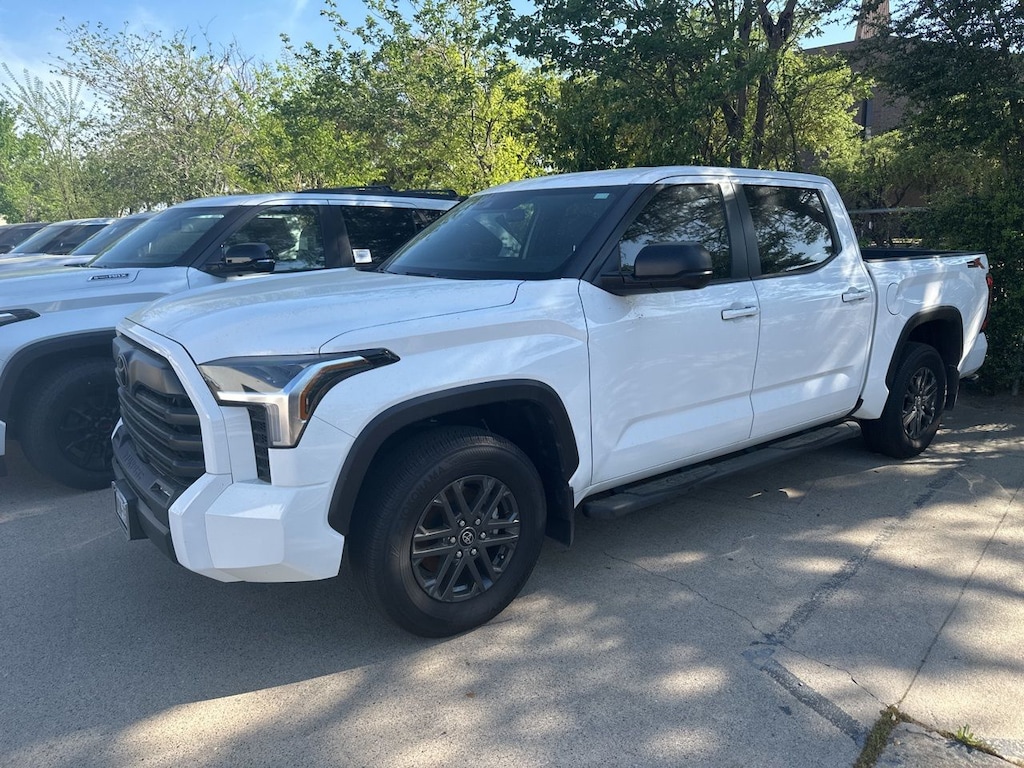Used 2025 Toyota Tundra SR5 Truck CrewMax