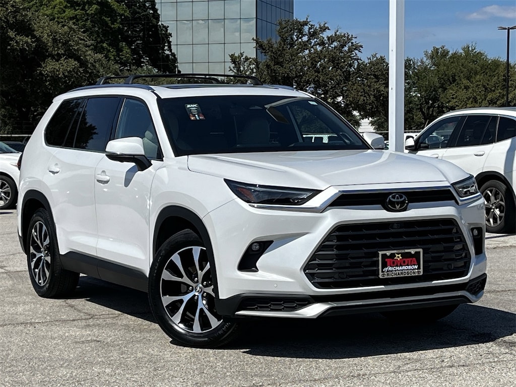 Used 2024 Toyota Grand Highlander Hybrid MAX Limited w/Pano-Roof SUV
