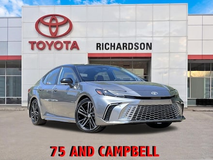 2025 Toyota Camry XSE Sedan