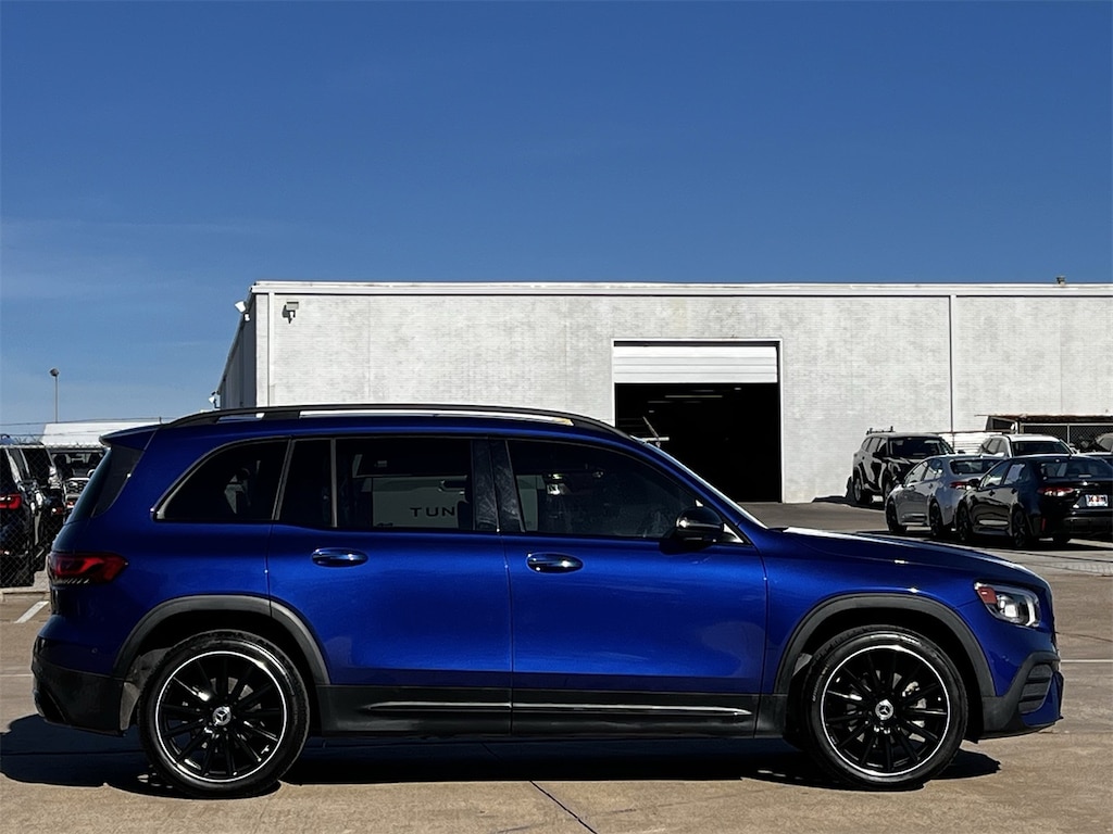 Used 2021 Mercedes-Benz GLB 250 GLB 250 Premium w/AMG Line/Night Pkg/Pano-Roof SUV