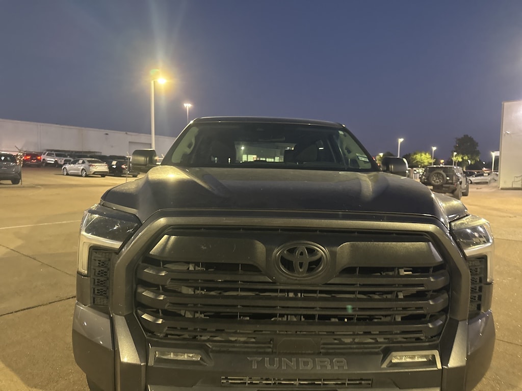 Used 2022 Toyota Tundra SR5 w/TSS Off-Road Package Truck CrewMax