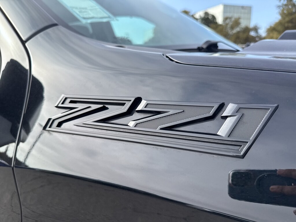 Used 2024 Chevrolet Silverado 1500 LT Trail Boss w/LT Trail Boss Premium Package Truck Crew Cab