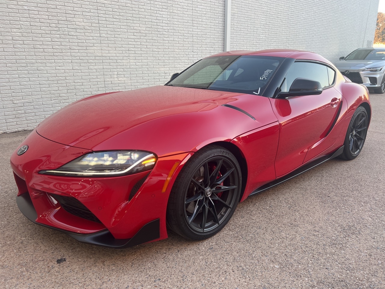 2023 Toyota Supra Premium's photo