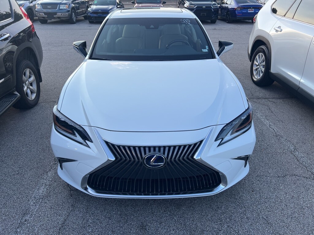Used 2019 Lexus ES 300h 300h Luxury w/Navigation w/Mark Levinson Audio Sedan