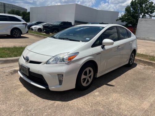 2015 Toyota Prius's photo