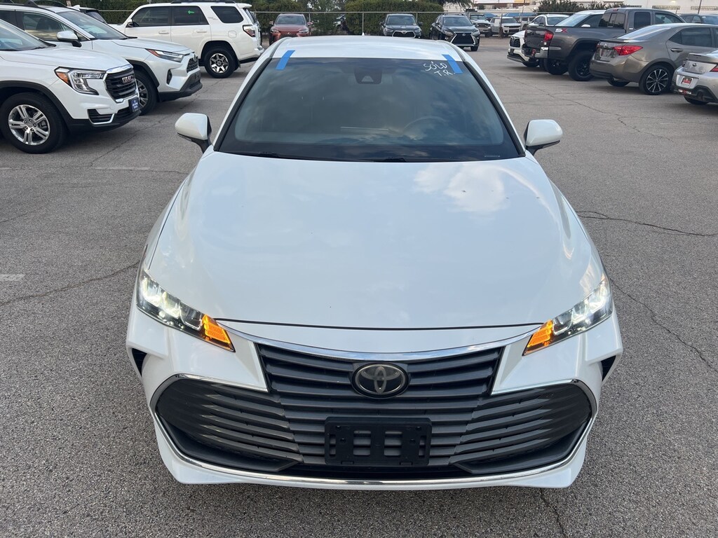 Used 2019 Toyota Avalon XLE w/Entune 3.0 Audio Plus w/App Suite Sedan