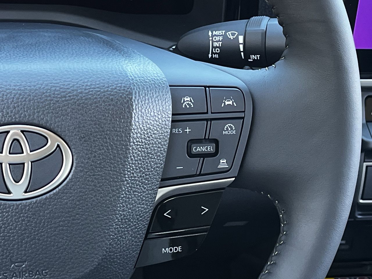 2026 Toyota Camry XLE - Photo 14