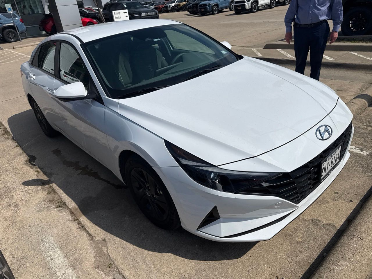2023 Hyundai Elantra 1.6 HEV Blue's photo