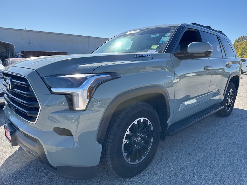 Used 2025 Toyota Sequoia SR5 TRD Off-Road Package w/Moonroof SUV