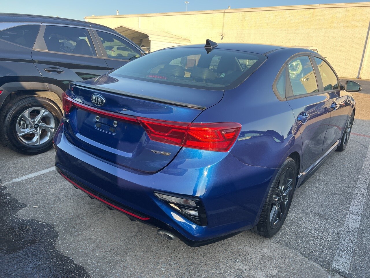 2020 Kia Forte GT-Line photo 4