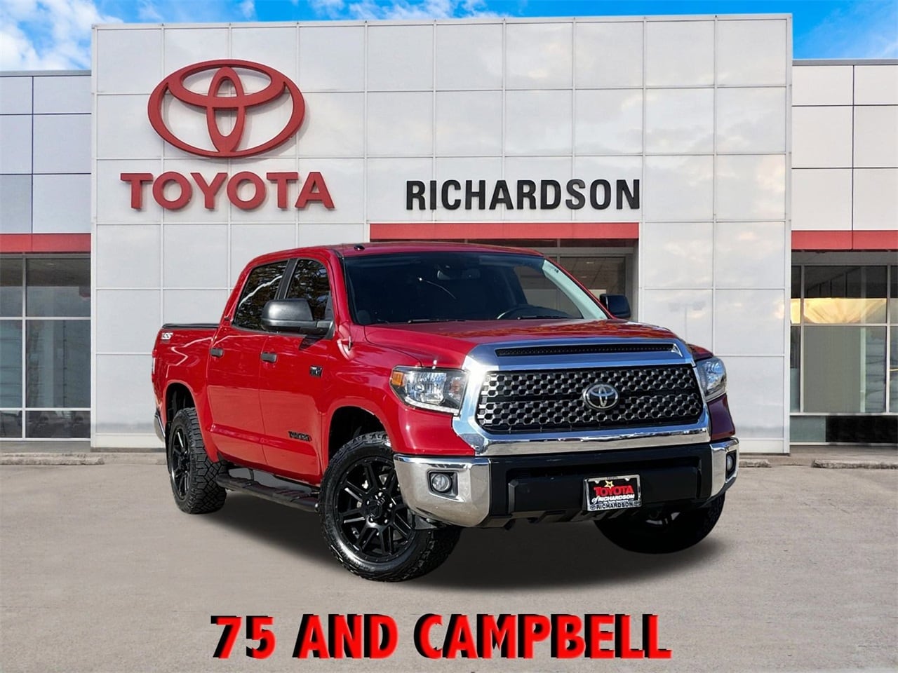 2019 Toyota Tundra SR5's photo