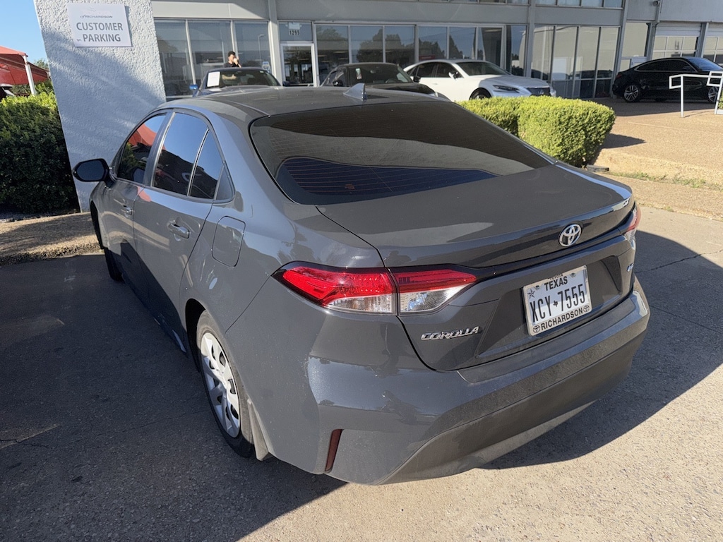 Used 2024 Toyota Corolla LE w/8-in Toyota Audio Multimedia Sedan