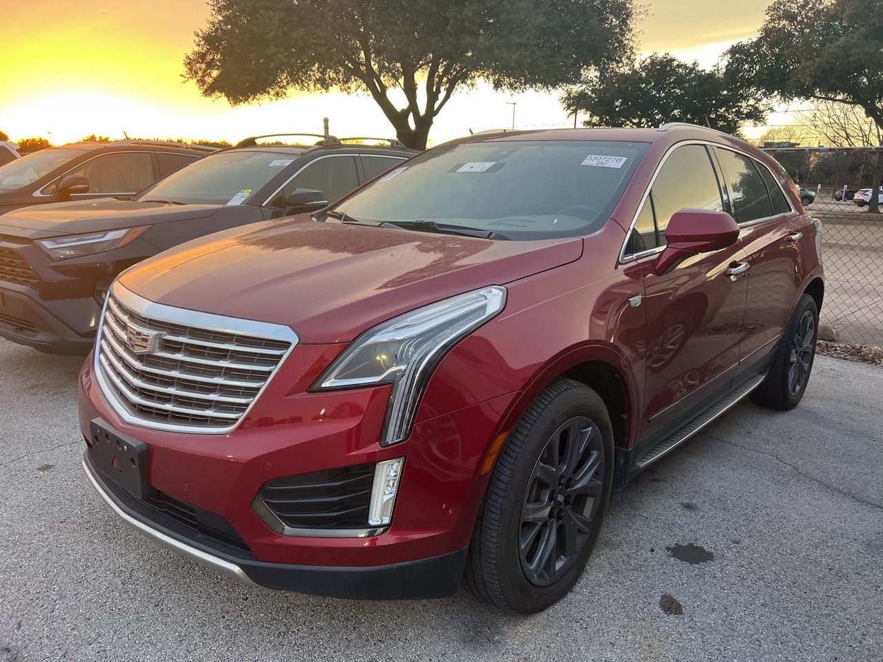 2019 Cadillac XT5 Platinum's photo