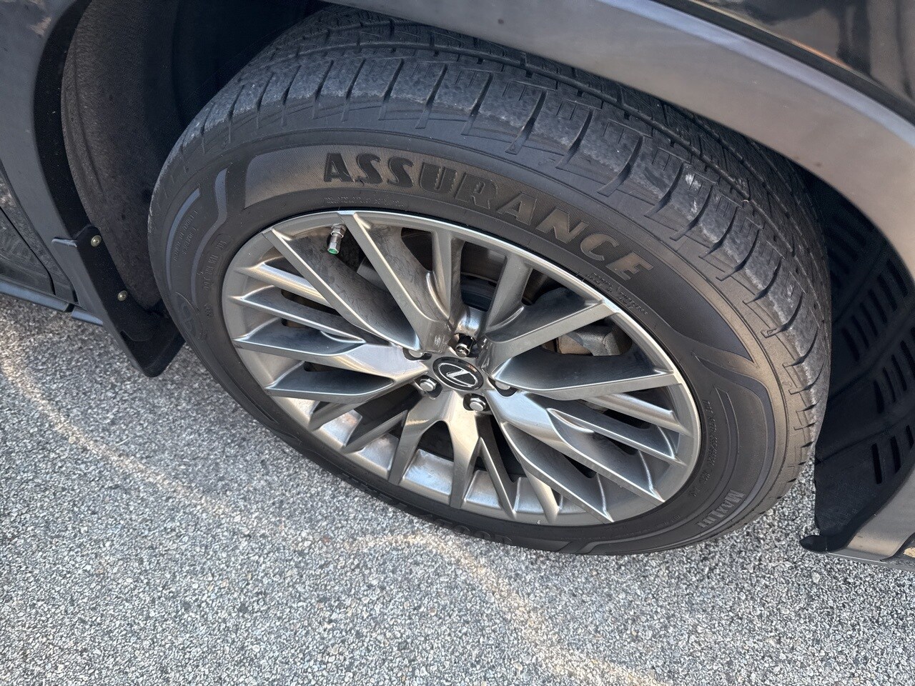 2019 Lexus RX 450h F SPORT photo 4