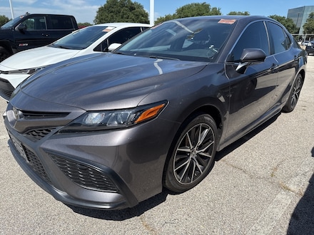 2023 Toyota Camry SE Sedan