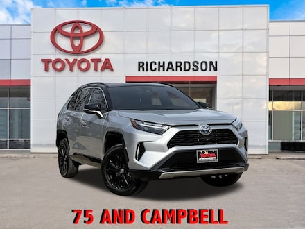 2022 Toyota RAV4 Hybrid XSE SUV