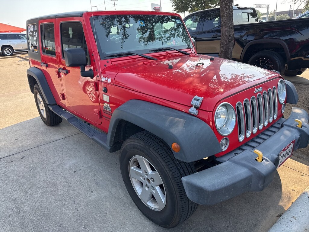 Used 2018 Jeep Wrangler JK Unlimited Sport w/17-in Aluminum Wheels SUV