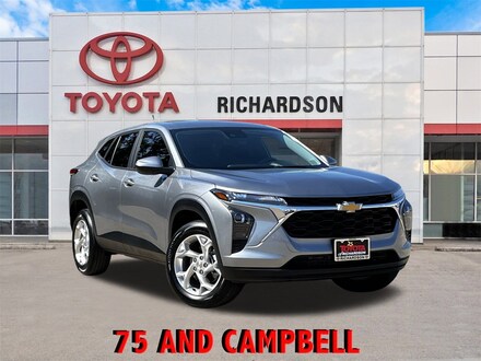 2025 Chevrolet Trax LS w/LS Convenience Package SUV