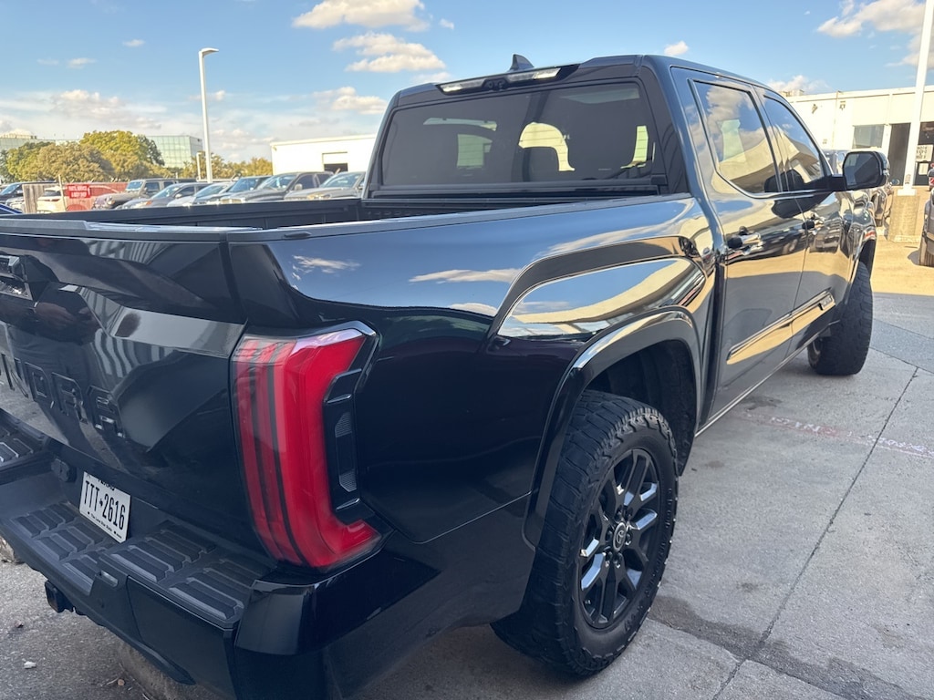 Used 2024 Toyota Tundra Platinum w/Navigation/Panoramic Glass Roof Truck CrewMax