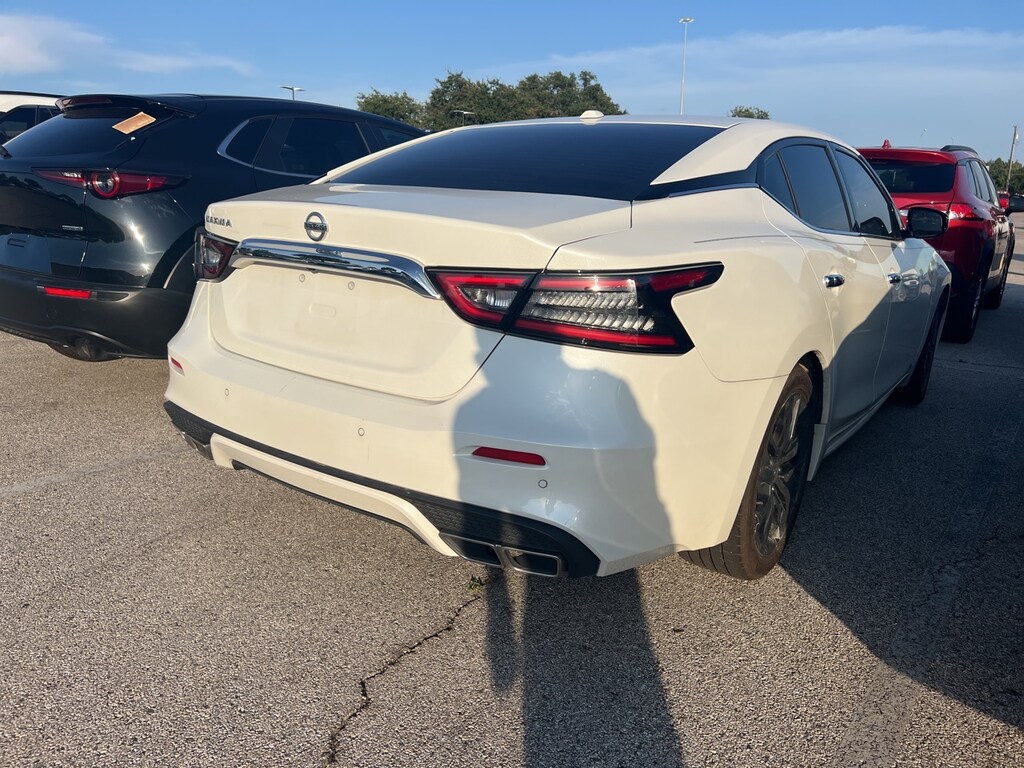 Used 2020 Nissan Maxima 3.5 S w/18-in Machined Alloy Wheels Sedan