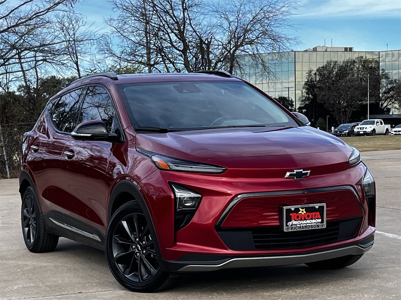 Used 2022 Chevrolet Bolt EUV Premier with VIN 1G1FZ6S07N4126123 for sale in Richardson, TX