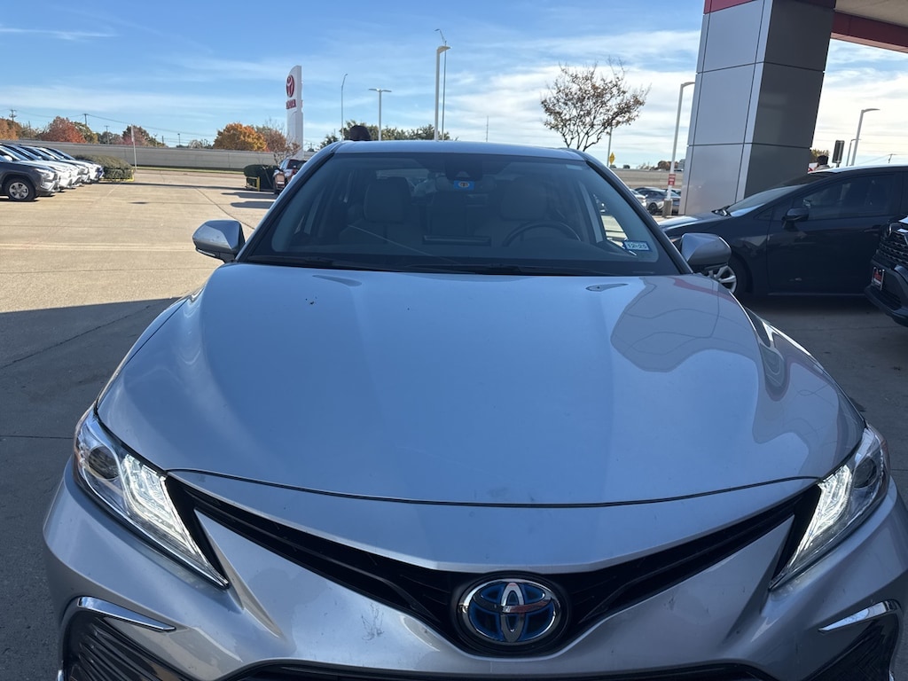 Used 2024 Toyota Camry Hybrid XLE w/Perforated Leather Seat Trim/18-in Alloy Sedan