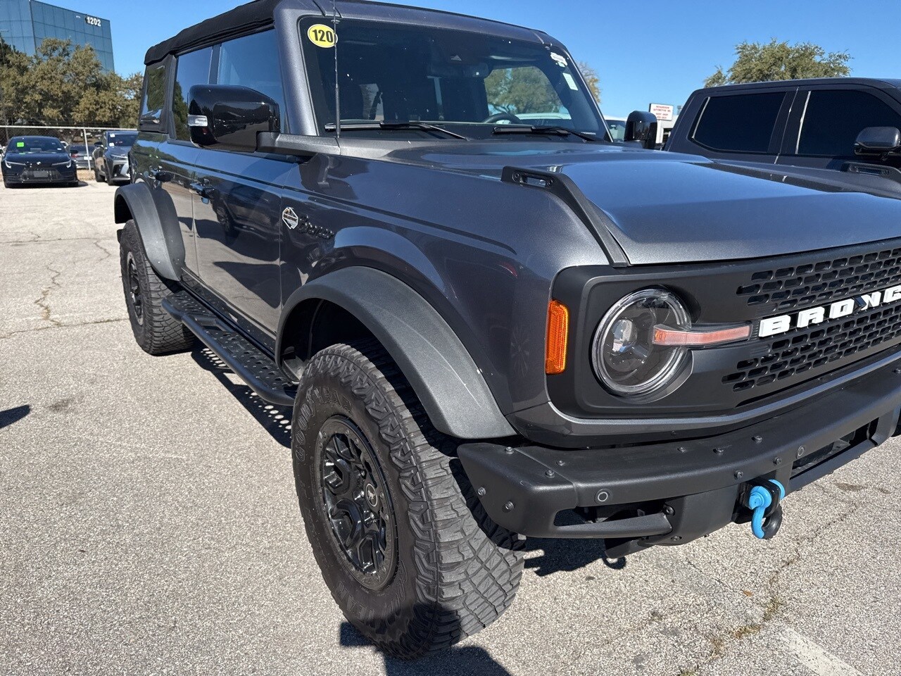 2023 Ford Bronco Wildtrak photo 3