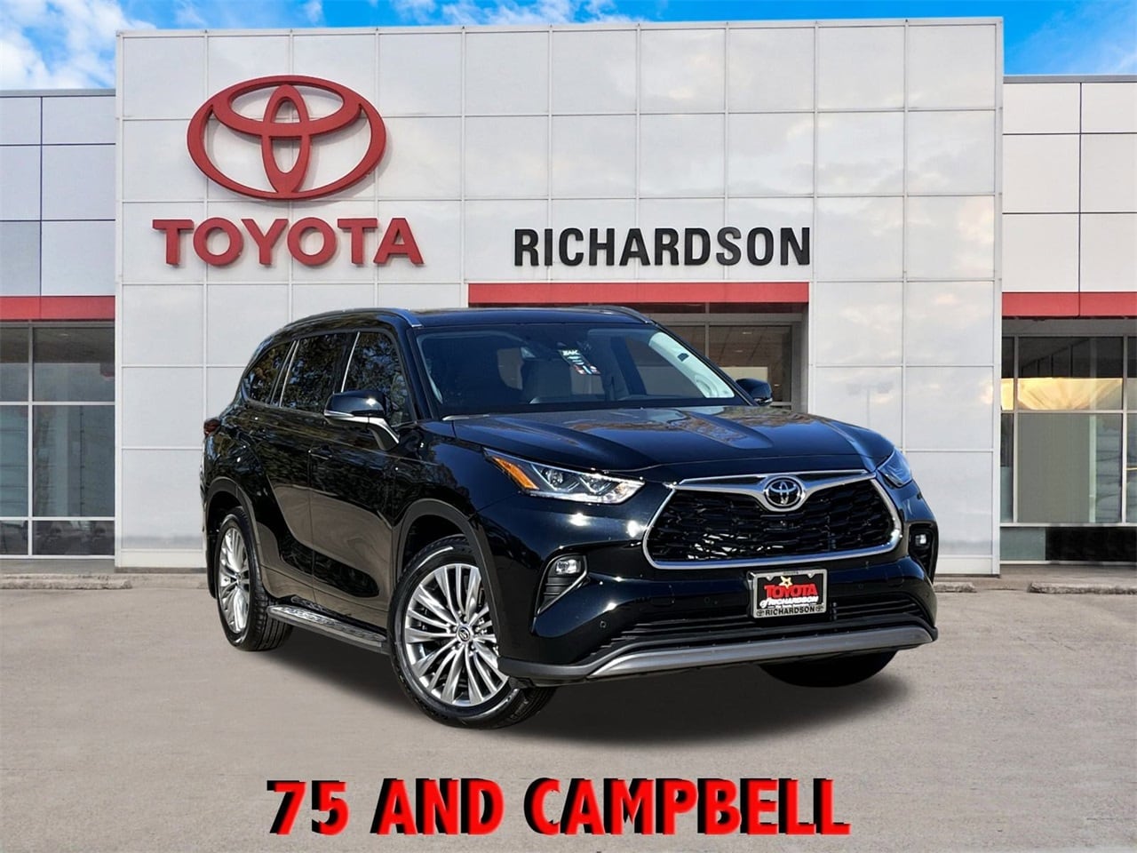 2024 Toyota Highlander Platinum's photo