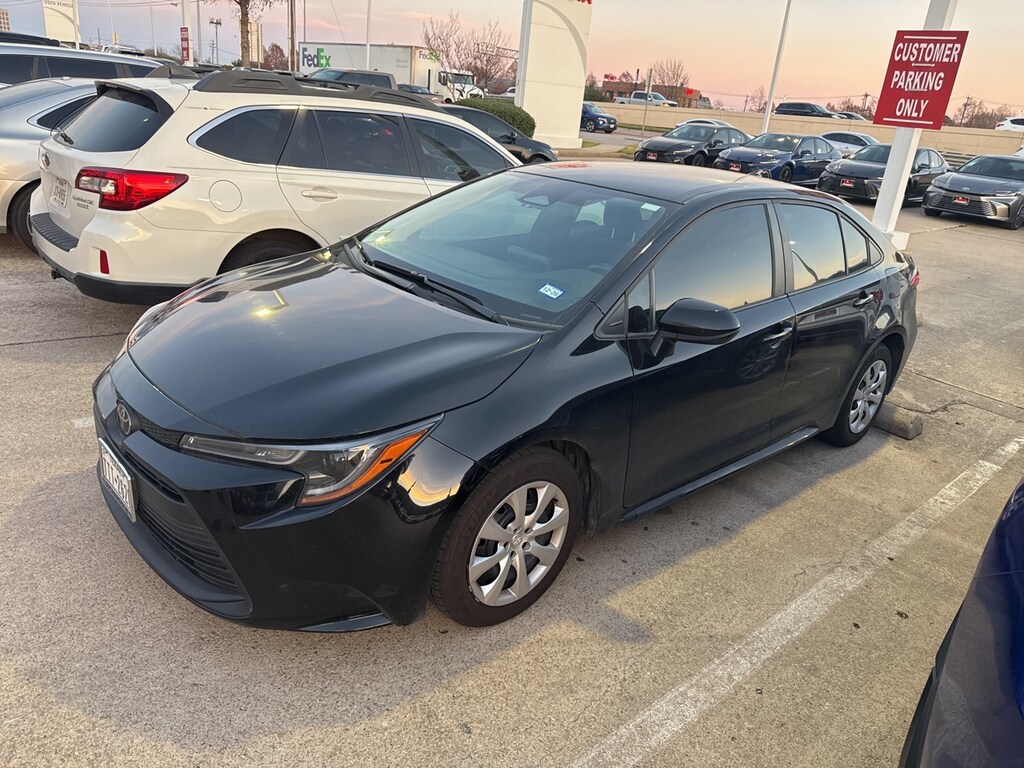 Used 2024 Toyota Corolla LE Sedan