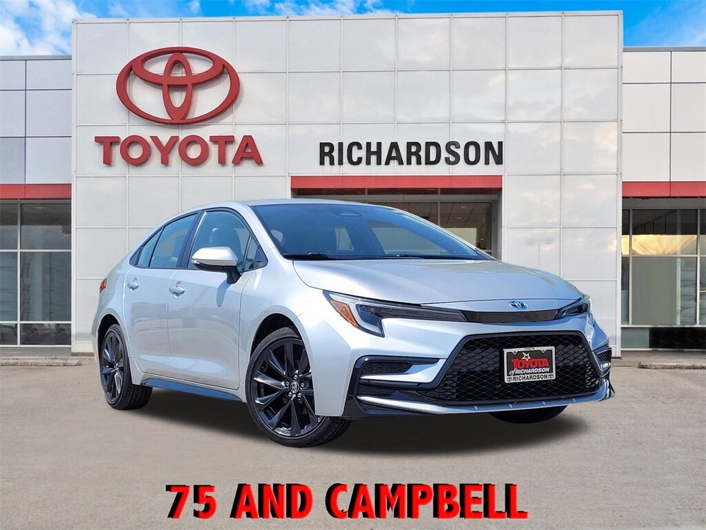 Used 2024 Toyota Corolla Hybrid SE w/18-in. Gloss Graphite Alloy Sedan