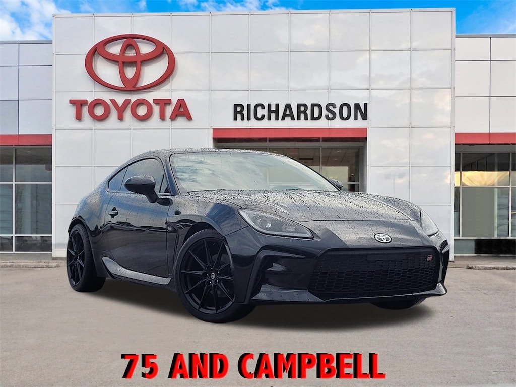 Used 2023 Toyota GR86 Premium w/18-in. Twin 10-Spoke Black Alloy Coupe