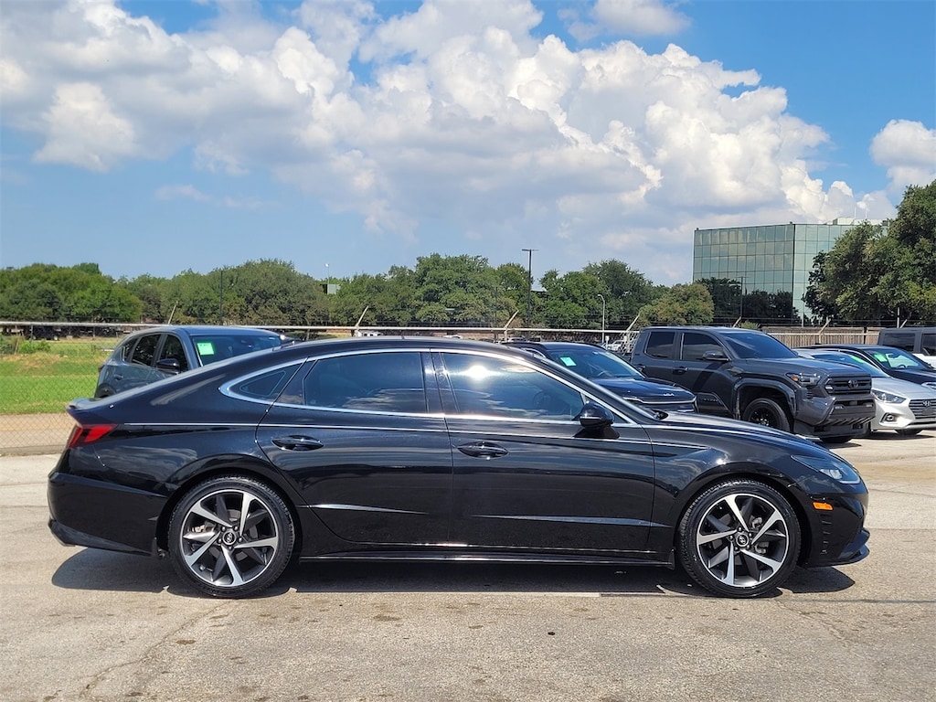 Used 2022 Hyundai Sonata SEL Plus w/Navigation System/Moonroof Sedan