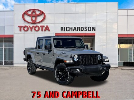 2021 Jeep Gladiator Willys w/Technology/Trailer Tow Package Truck Crew Cab