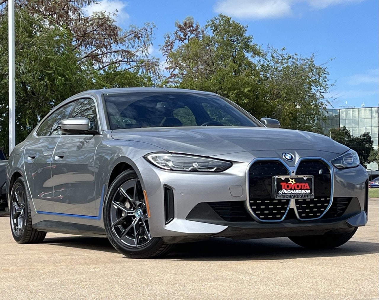 Used 2023 BMW i4 40 with VIN WBY73AW0XPFR30447 for sale in Richardson, TX
