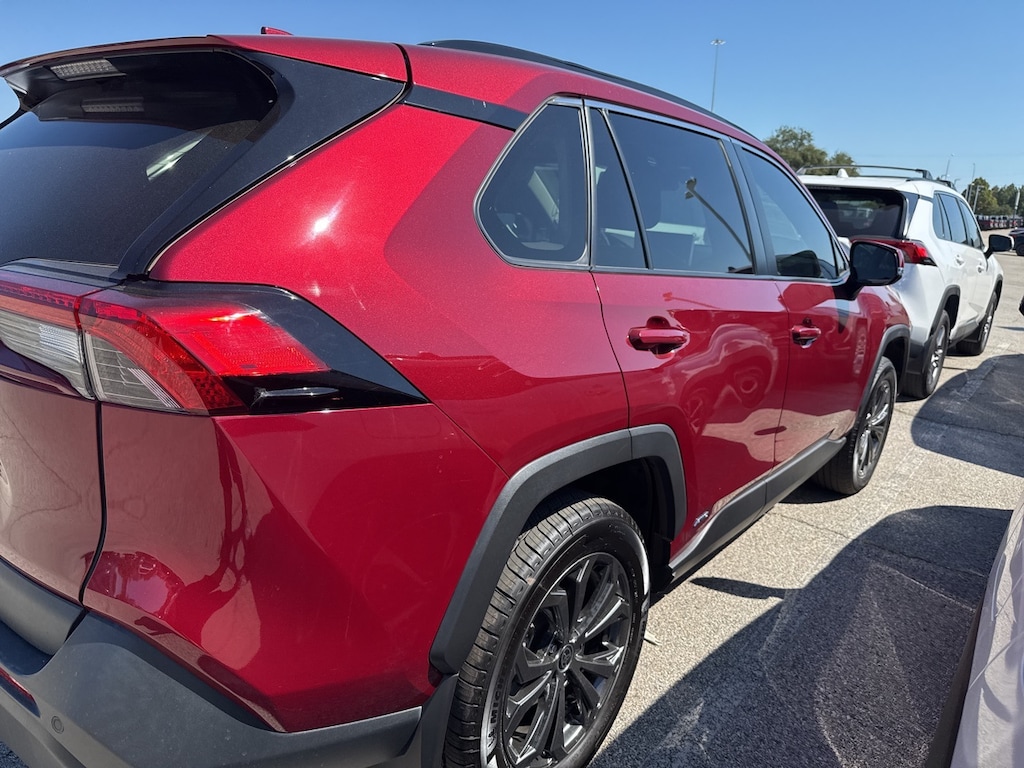 Used 2022 Toyota RAV4 Hybrid XLE Premium w/Leather/Sunroof SUV