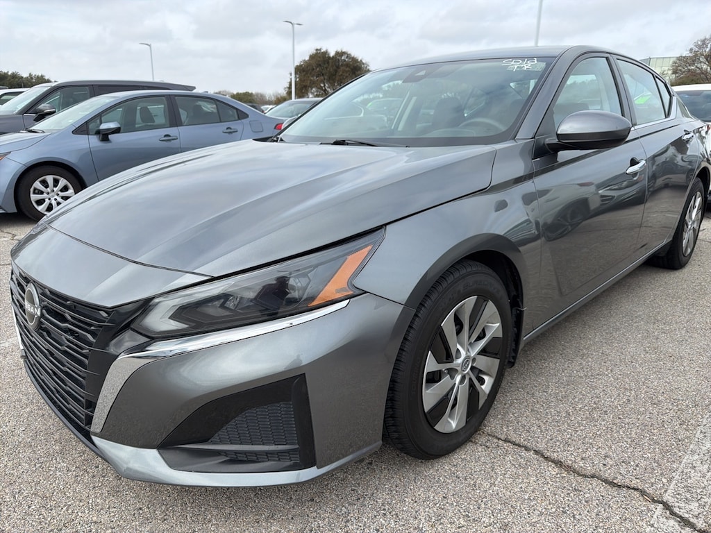 Used 2023 Nissan Altima 2.5 S w/Wheels: 16-Inch Steel w/Full Wheel Covers Sedan