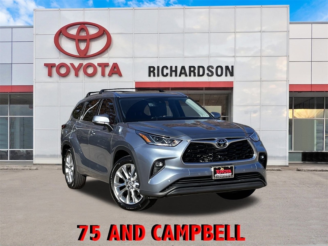 2024 Toyota Highlander Limited's photo