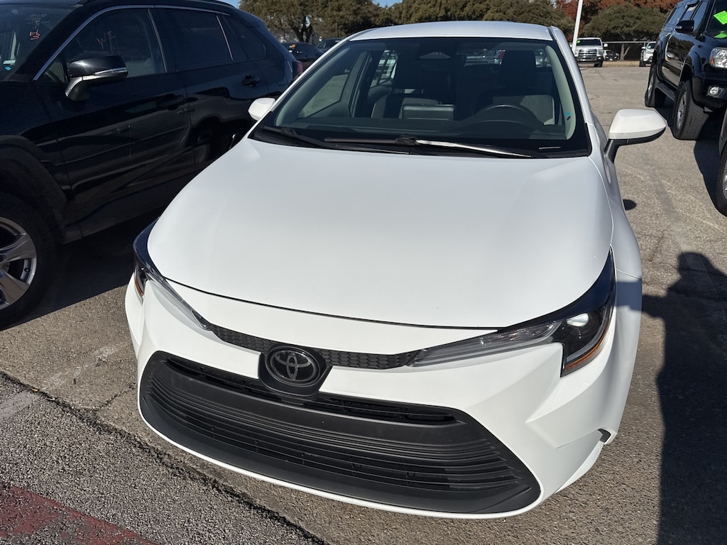 Used 2024 Toyota Corolla LE Sedan