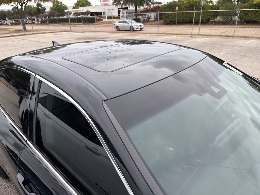 Used 2024 Lexus ES 250 250 Premium w/Power Trunk With Kick Sensor Sedan