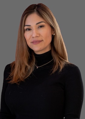 Staff member Melina Dean from ID_609e16278992