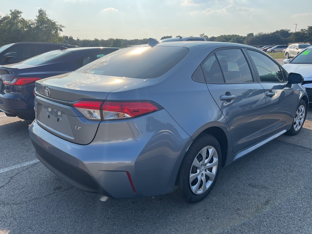 2025 Toyota Corolla LE photo 4