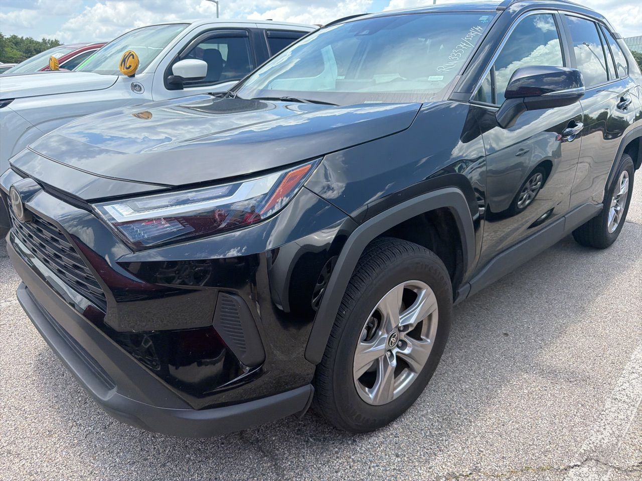 2024 Toyota RAV4 XLE FWD's photo