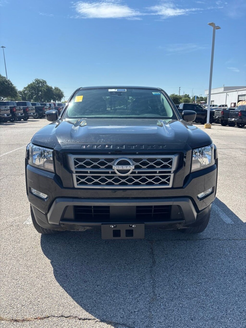 Used 2024 Nissan Frontier SV w/Convenience & Tow Package Truck Crew Cab